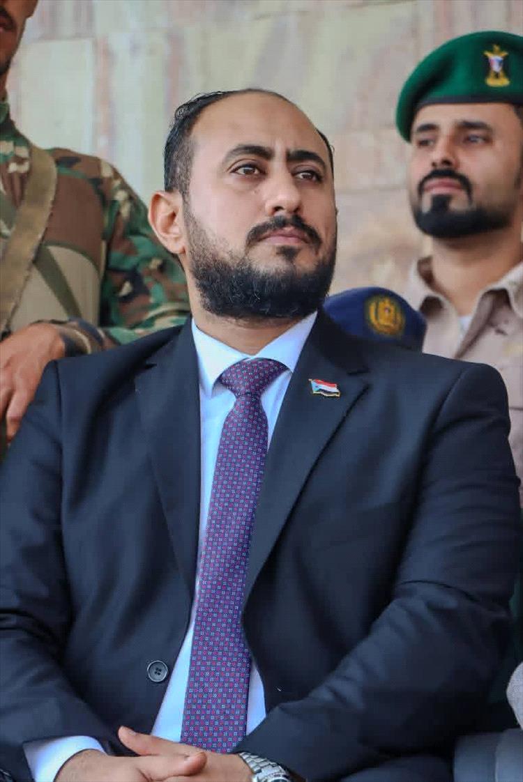 الأمين العام للمجلس الإنتقالي : الانتماء الحقيقي للوطن ليس شعارًا يُرفع ولا كلمة تُقال بل موقف يُجسَّد فعلًا ومسؤولية 