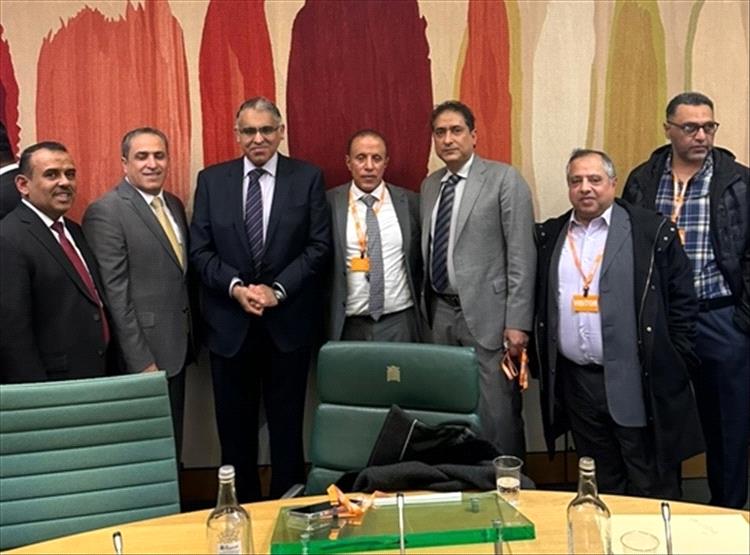 عودة حزب الإصلاح إلى لندن قراءة في دلالات التحرك السياسي خارج اليمن 