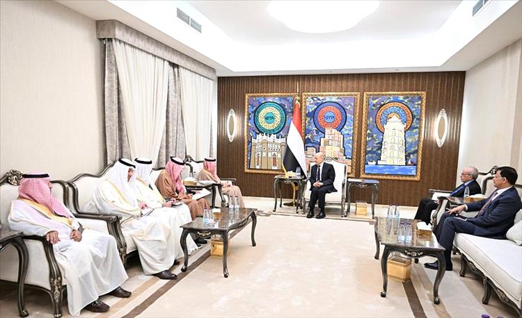 وكالة سبأ: العليمي يستقبل الأمين العام لمجلس التعاون لدول الخليج العربية