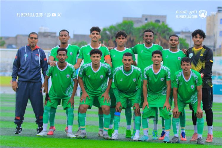 الصقر المكلاوي ينقض على شعب صنعاء بثلاثية بيضاء في ملعب العلفي بالحديدة