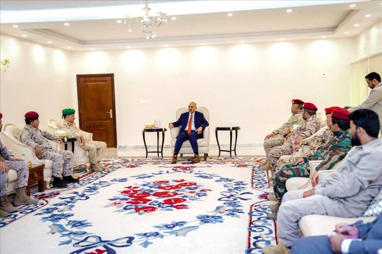 اللواء عيدروس الزُبيدي: إجراءات حضرموت والمهرة لتأمين الجنوب والوجهة نحو صنعاء