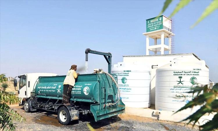 ضخ أكثر من 61 مليون لتر ضمن مشروع الإمداد المائي والإصحاح البيئي بمحافظتي حجة وصعدة