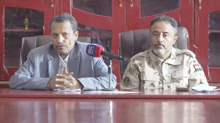 اجتماع أمني موسّع في أبين لرفع الجاهزية وتعزيز التنسيق بين الأجهزة الأمنية