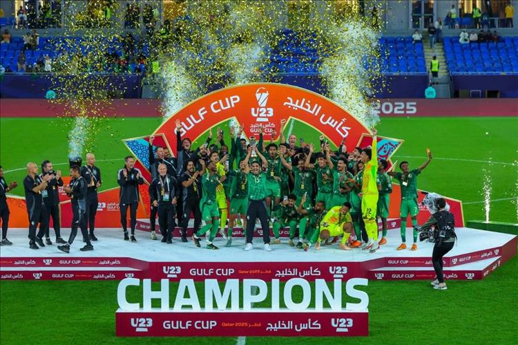 هل يمنح الأخضر الفرصة لـ«النجوم الصاعدة» في المشاركة المونديالية؟ 