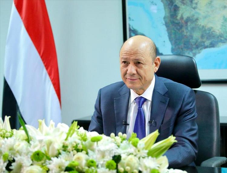 محلل عسكري واستراتيجي: العليمي آخر عكّاز للدولة اليمنية وتحطيمه إسقاط لفكرة الدولة لا تصحيحًا للمسار