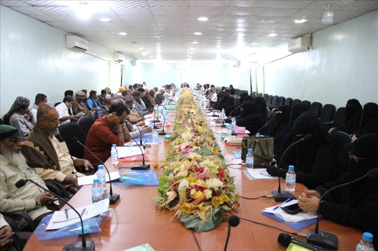 تربية ساحل حضرموت تختتم سلسلة الورشة التدريبية لشعبة التدريب والتأهيل لعام 2025م بورشة (القيم التربوية)