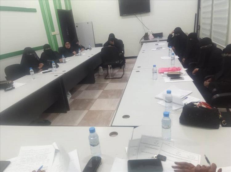 الهيئة الإدارية لاتحاد نساء ساحل حضرموت بالمكلا تعقد اجتماعها الختامي لعام 2025م