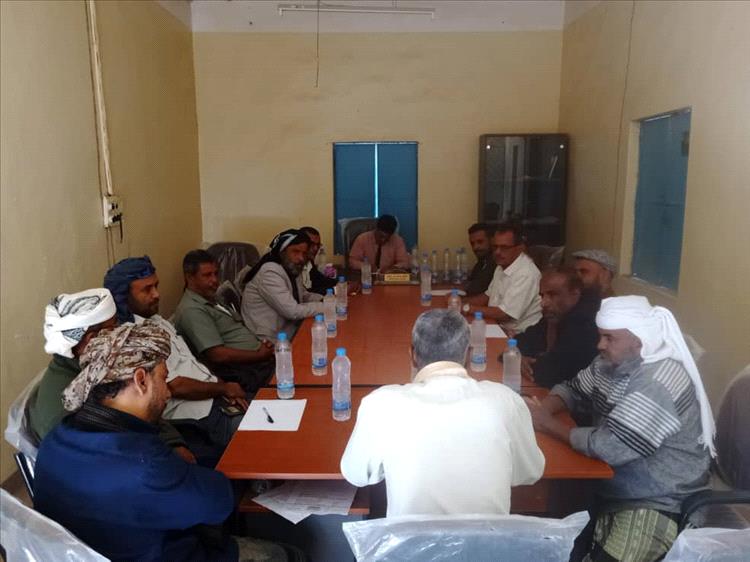 تنفيذي مديرية الروضة يؤيد قرارت المجلس الانتقالي و يبارك الانتصارات الجنوبية