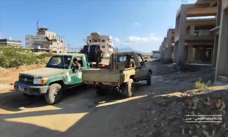 وحدة حماية الأراضي تنفذ مهام حماية أمنية لمشاريع استثمارية وأملاك مواطنين بعدن 