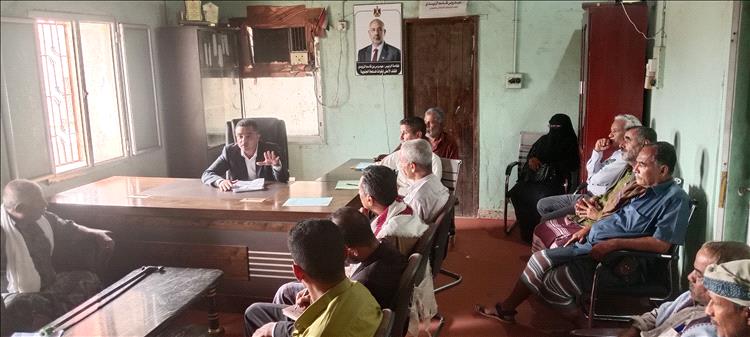 المكتب التنفيذي بمديرية ردفان يعقد دورته الـ12 لعام 2025 ويقف أمام مستوى الإيرادات والمشاريع الخدمية