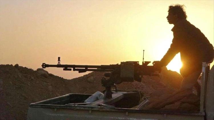 صد محاولة تسلل لجماعة الحوثي في جبهة كرش بلحج 