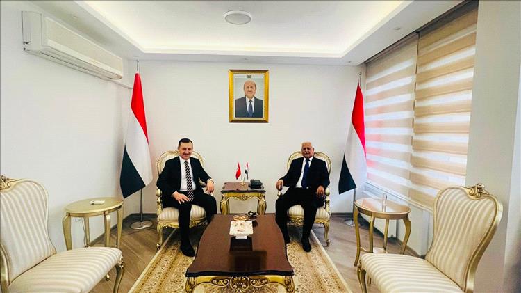 السفير طريق يبحث مع القائم بأعمال السفارة التركية لدى اليمن تطورات الأوضاع في اليمن