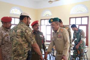 لأول مرة منذ 1990.. قائد المنطقة العسكرية الثانية بحضرموت يخلع البدلة العسكرية اليمنية ويرتدي البدلة العسكرية الجنوبية