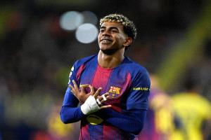 لامين جمال في صدارة أهداف رسائل الكراهية بعد استبعاده من منتخب إسبانيا