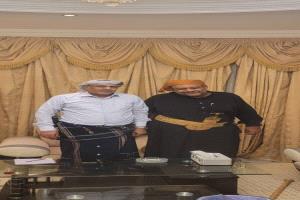 الشيخ الصيعري يلتقي رئيس الجمعية الوطنية الجنوبية ويبحث تعزيز الأمن والاستقرار بوادي حضرموت
