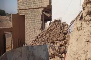 انهيار منزل في رخية يخلف ثلاث وفيات وإنقاذ شخصين