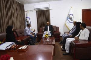 الوزير الزعوري يناقش مع مؤسسة الحلول الإبداعية خطة المؤسسة للعام 2026