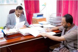 محافظ شبوة يشدد على توسيع منظومة المراقبة بالكاميرات الرقمية لتعزيز الأمن والاستقرار