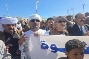 الجفري والشكلية يستقبلان وفود أبناء شبوة إلى مخيم الاعتصام