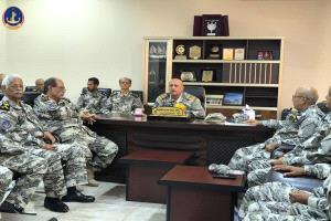 رئيس مصلحة خفر السواحل  يترأس اجتماعاً تقييماً مع مدراء العموم في المصلحه