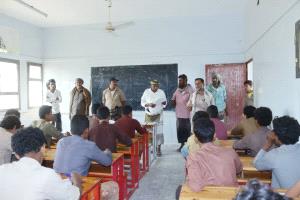 تدشين اختبارات الثانوية العامة للفصل الدراسي الأول للعام 2026/2025م بمديرية المحفد