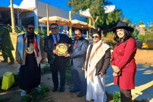 "هنا يجد الشعر صدًى": تونس تُكَرِّم الشاعر اليمني محمود أبوبكر في ليلة وداع تليق بالكلمة