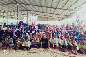 لليوم السابع على التوالي .. إقبال جماهيري واسع على مخيم الاعتصام المفتوح بالعاصمة زنجبار