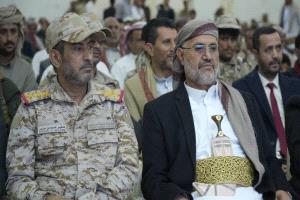 مأرب....رئيس هيئة أركان الجيش اليمني يشيد ببطولات وتضحيات قبيلة أرحب.