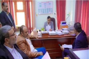 محافظ شبوة يوجّه بتعزيز كفاءة تحصيل الموارد وتفعيل الأوعية الإيرادية لتحسين الخدمات ودعم التنمية