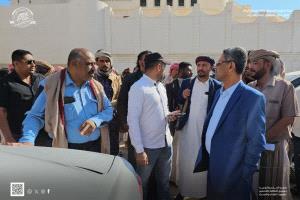 تواصل حملة تنظيم الأسواق وإزالة العشوائيات التي تضرّ بالمظهر العام لمدينة سيئون