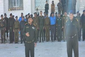 مدير عام شرطة شبوة يؤكد خلال الطابور الصباحي على أهمية رفع الجاهزية الأمنية لمواجهه أي تحديات