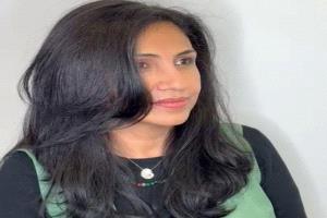 هدى العطاس تدعو لتعيين اللواء عيدروس الزُبيدي رئيسًا لمجلس القيادة الرئاسي