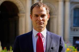 وزير الدولة البريطاني يكشف موقف لندن الصريح من التطورات الراهنة في اليمن