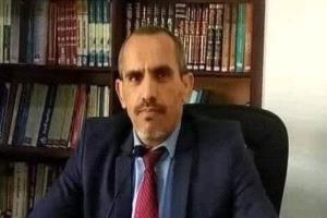 صنعاء.. المحامي صبرة يبدأ إضراباً بعد نقله لزنزانة انفرادية بسجون الحوثي