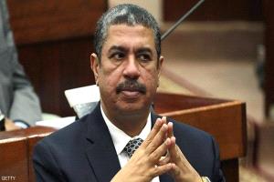 حصري - مصدر مقرّب من السفير خالد بحاح ينفي شائعات احتجازه ويؤكد أنه يمارس مهامه بشكل طبيعي