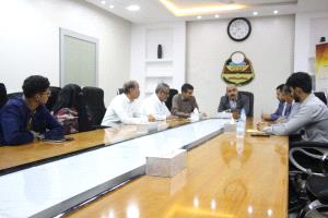 لقاء بتربية ساحل حضرموت يبحث أوجه التعاون المشترك مع مؤسسة الطبيب الزائر