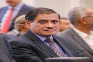 عضو مجلس القيادة الرئاسي البحسني يُعزّي اللواء بارجاش قائد المنطقة العسكرية الثانية بوفاة والدته