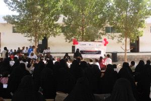 اختتام فعاليات "المساحة الآمنة للأطفال" في مدرسة الفلاحين بمنطقة الكود بأبين