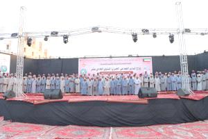 بدعم من دولة الكويت... مؤسسة كويت الخير للتنمية تزف 400 عريس وعروس بساحل حضرموت