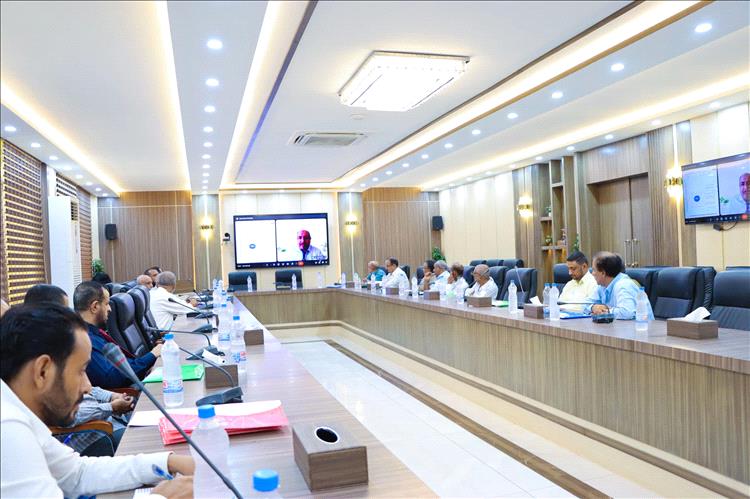 وزارة الزراعة والأسماك تختتم ورشة تقييم قدرات ميناء الاصطياد السمكي بعدن