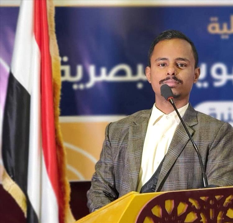صحفي يمني يوجه نداءً مؤثرًا للتحالف العربي: "أنقذوا الشعب من العتمة والموت البطيء"
