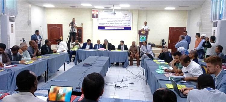 ورشة بعدن توصي بإنقاذ حصوين من آثار إعصار تيج