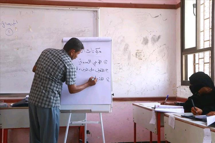 اليونيسف تطلق تدريباً مكثفاً للمعلمين في الخوخة لتعزيز التعليم في مخيمات النزوح
