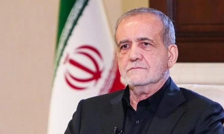 الرئيس الإيراني يتّهم إسرائيل بمحاولة اغتياله ويعلن: مستعد للتضحية بحياتي من أجل الوطن
