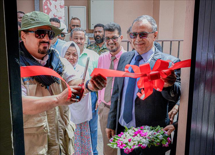 بدعم دولي،، جامعة عدن تدشن مشروع الطاقة الشمسية لخمس من كلياتها