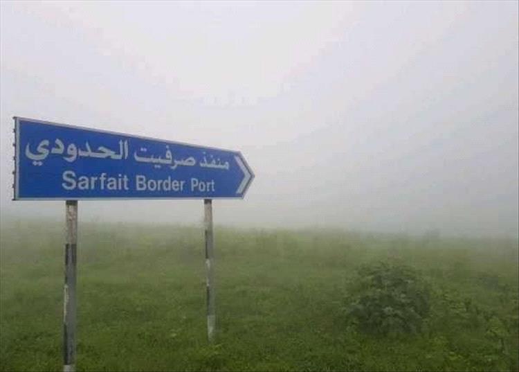 اشتباكات مسلحة تغلق المنفذ البري الوحيد بين اليمن وسلطنة عمان