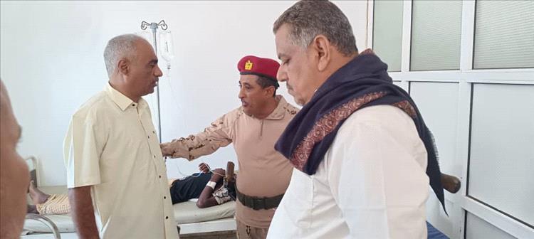 قائد الحزام الأمني بزنجبار يزور مستشفى زنجبار ومركز العزل الصحي