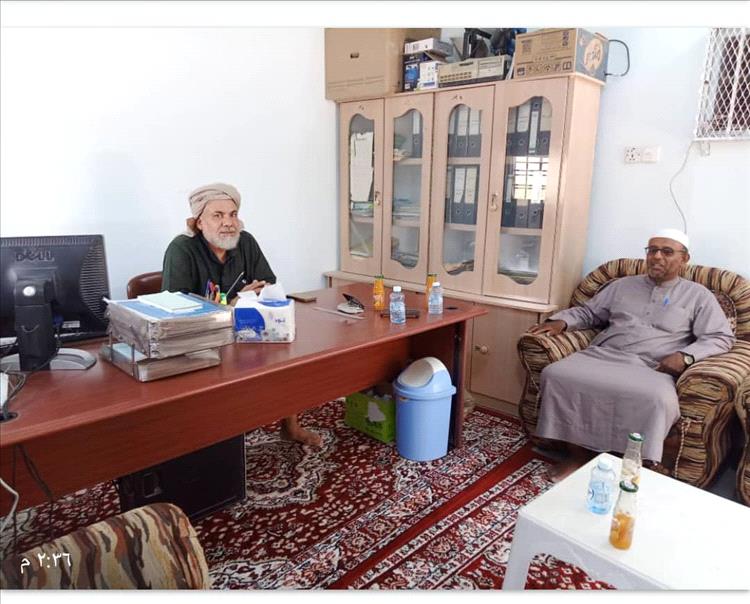 مدير أوقاف تريم بابطاط يطلع على مكتب نظارة اوقاف مسجد باجرش  بمدينة تريم