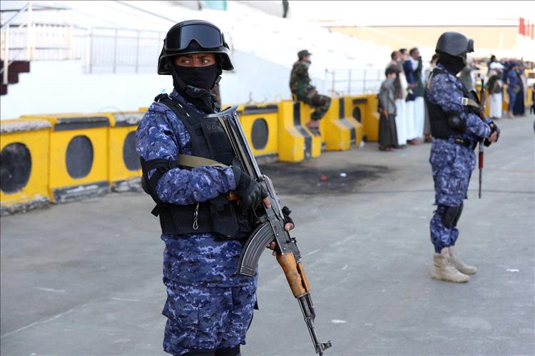 تقرير حقوقي: 112 انتهاكًا حوثيًا في صنعاء خلال شهر