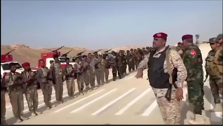 قائد محور الغيضة يتوعد أعداء المهرة: "سأكون في الصفوف الأمامية.. ولا مكان للهاربين ولا المتسللين"